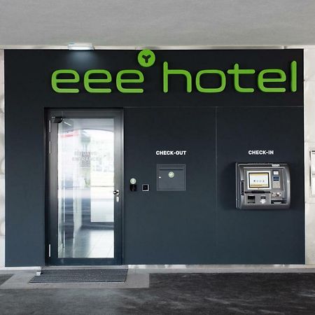 Eee Hotel Traun Линц Екстериор снимка